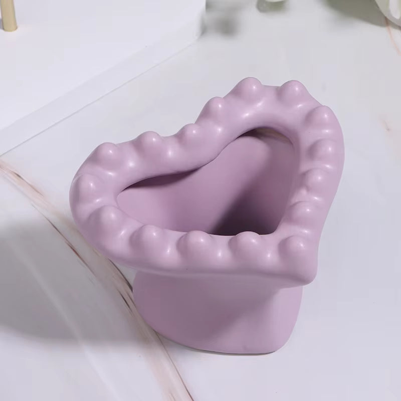 1Pcs Purple Three-Dimensional Love Gua Sha for Face Body Massage Tool Ceramic Guasha Board for Relief Massage Face Lift Massager